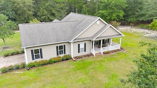 707 Mount Ebal Rd, Batesburg, SC 29006