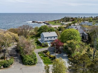 17 Harriett Rd, Gloucester, MA 01930