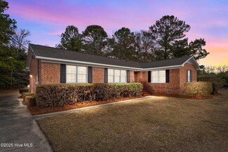 4309 Fairlawn Dr, Wilmington, NC 28405