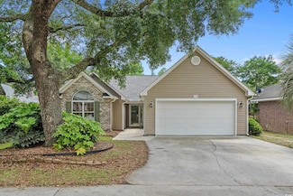 775 Kittiwake Ln, Murrells Inlet, SC 29576