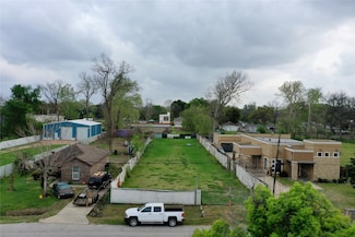 869 Wall St, Houston, TX 77088