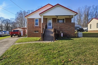 2672 Coal City Rd, Coal City, WV 25823