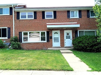 242 S Cherry St, Itasca, IL 60143