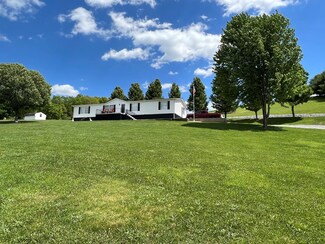 4402 S Scenic Hwy, Bland, VA 24315