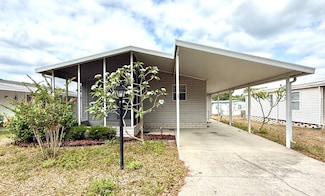 131 Sky Ridge Dr, Valrico, FL 33594