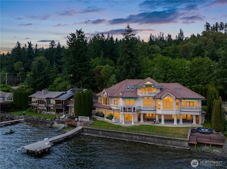 2819 E Lake Sammamish Pkwy NE, Sammamish, WA 98074