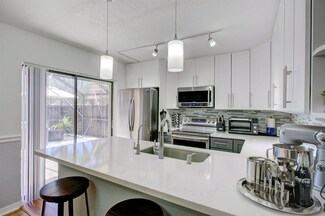 503 Buttonwood Ln, Boynton Beach, FL 33436