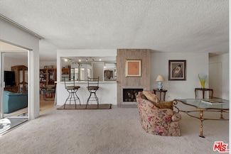 5376 Fairview Blvd Unit 205, Los Angeles, CA 90056