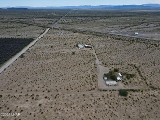 36324 N Mcvay Rd, Bouse, AZ 85325