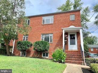 2615 13th Rd S, Arlington, VA 22204