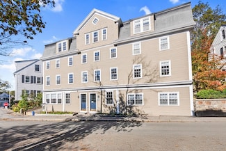 48 Union St Unit 1, Manchester, MA 01944