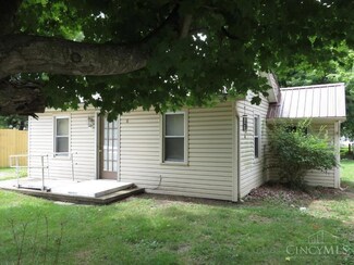 8 Highland Ave, Hillsboro, OH 45133