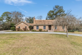 703 Mitchell Ave, Purvis, MS 39475