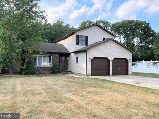 239 Lakeview Ave, Hammonton, NJ 08037