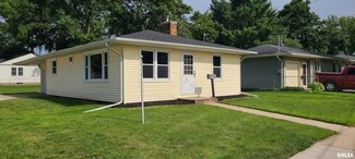 622 12th Ave, de Witt, IA 52742