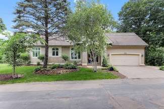 3825 Northome Ave, Wayzata, MN 55391