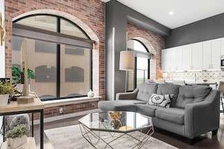 507 Sabine St Unit 608, Austin, TX 78701