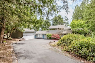 6832 Illahee Rd NE, Bremerton, WA 98311