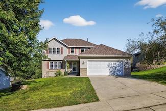 2114 Ponderosa Dr SW, Rochester, MN 55902