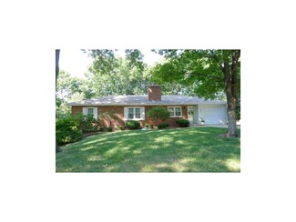 236 NW 43rd Terrace, Kansas City, MO 64116