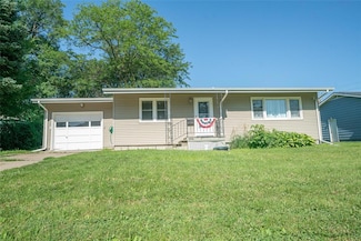 1204 N Maple St, Creston, IA 50801