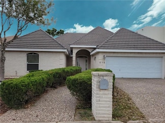 210 Rio Grande Dr, Mission, TX 78572