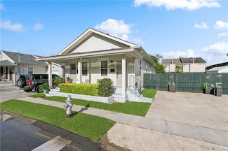 346 Carrollton Ave, Metairie, LA 70005