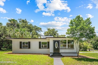 306 S 19th St, Palatka, FL 32177