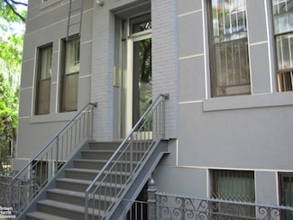 630 E 9th St Unit 2, New York, NY 10009