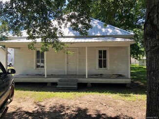 221 N 11th St, Kinder, LA 70648