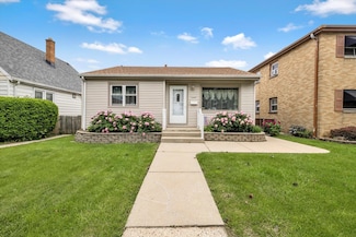 3366 S 26th St, Milwaukee, WI 53215