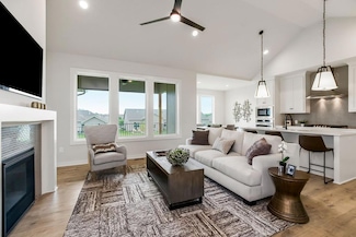 4943 146th St, Basehor, KS 66007