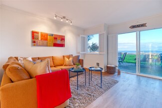 1728 Edwards Dr Unit 7, Point Roberts, WA 98281