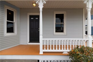 492 Winter St, Woonsocket, RI 02895