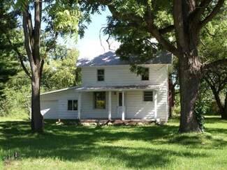 24604 Dutch Settlement St, Cassopolis, MI 49031