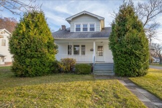 1599 Wexford Ave, Cleveland, OH 44134