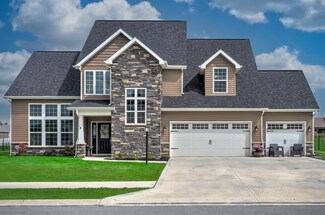 12390 Speranza Dr, Fort Wayne, IN 46818