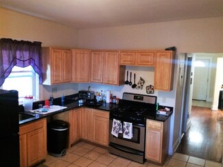 27 Greenock St Unit 1, Dorchester Center, MA 02124