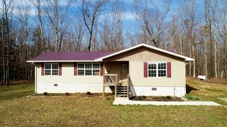 1310 Franklin Loop, Clarkrange, TN 38553