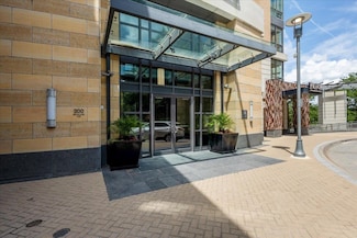 200 S 31st Ave Unit 4502, Omaha, NE 68131