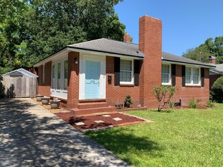 1022 Old Hickory Rd, Jacksonville, FL 32207