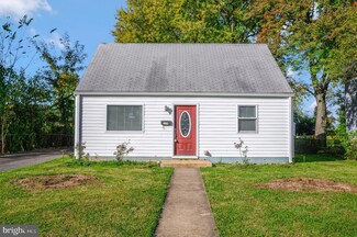 124 Scott Dr, Manassas Park, VA 20111