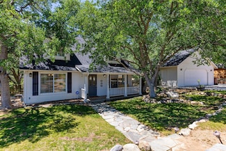 22005 Valley Vista Dr, Tehachapi, CA 93561