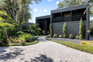 410 Montrose Ave, Temple Terrace, FL 33617