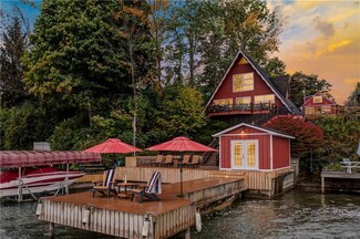 2510 Lakefront Ln, Skaneateles, NY 13152