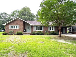 206 Daniel Dr, Goldsboro, NC 27534