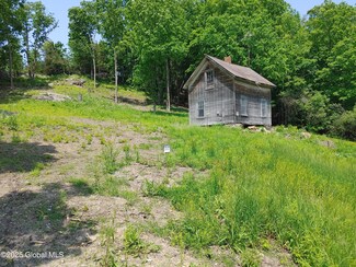 67 Hutton Square Rd, Putnam, NY 12861