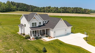 1261 Skyview Cir NW, Rochester, MN 55901