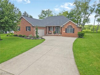 1135 Wheaton Cir NE, Massillon, OH 44646