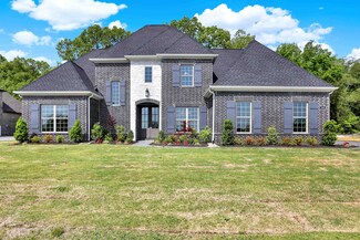 345 Wellington Cove, Oakland, TN 38068
